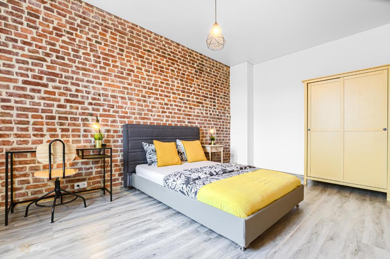 Uno Apartaments Katowice Esterno foto