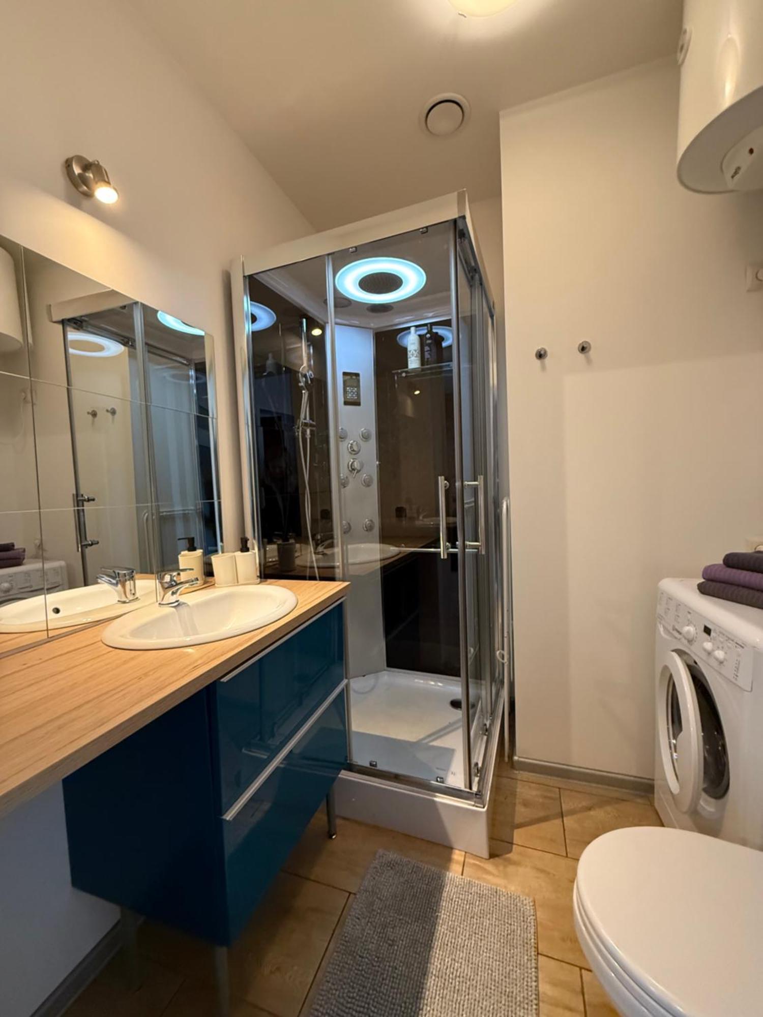 Uno Apartaments Katowice Esterno foto