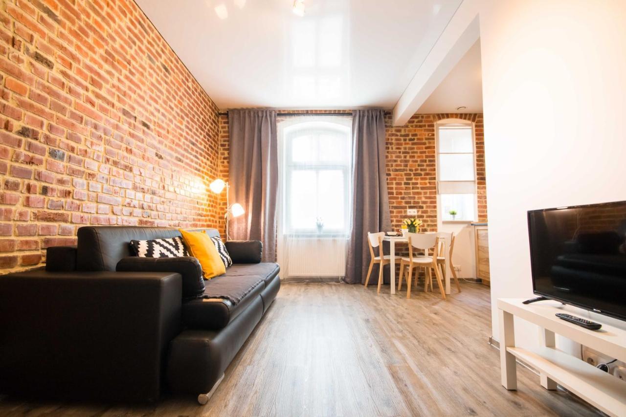 Uno Apartaments Katowice Esterno foto